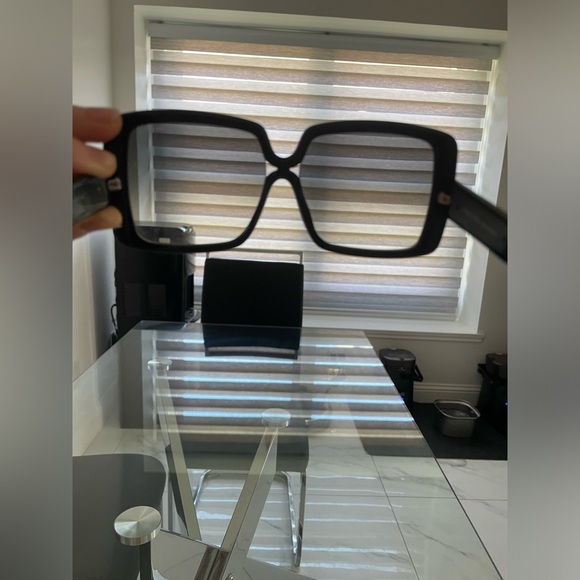 NINA RICCI SUNGLASSES - Picture 5 of 16